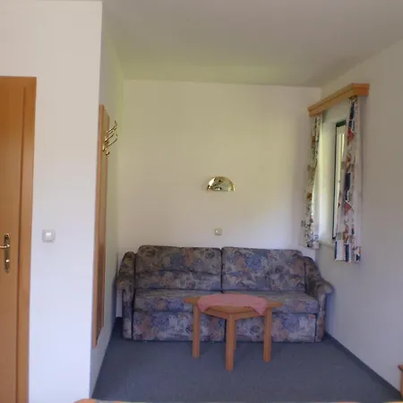 Gasthof-pension Strassreith Guest house *