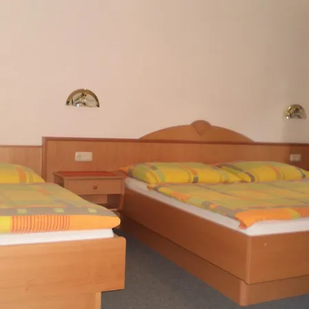 Guest house Gasthof-pension Strassreith Werfenweng