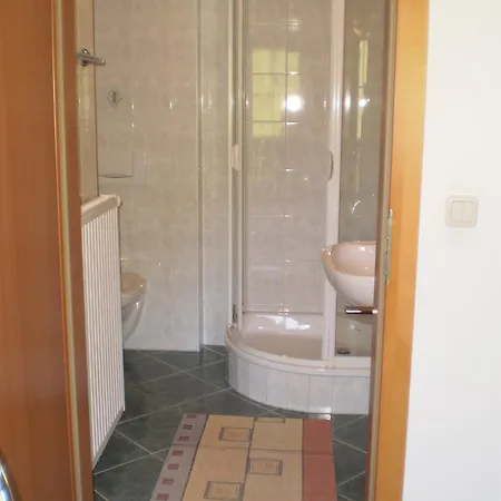 Gasthof-pension Strassreith Guest house *