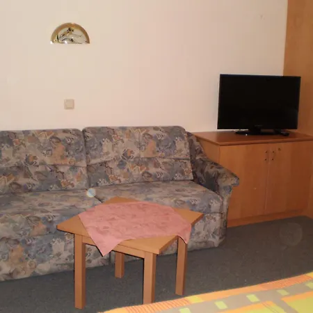 Guest house Gasthof-pension Strassreith *